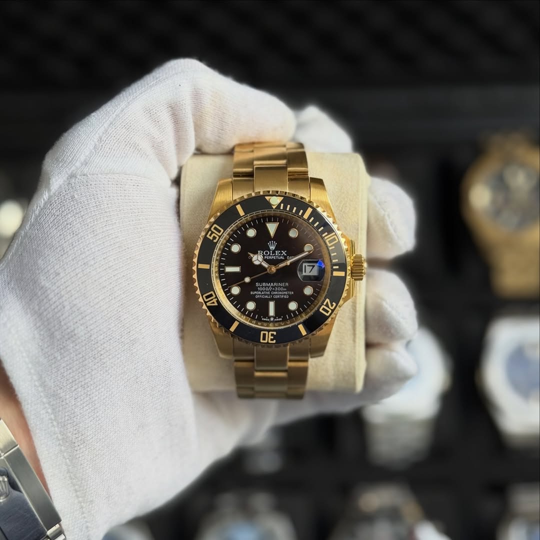 Rolex Submariner Date - Gold Black Dail