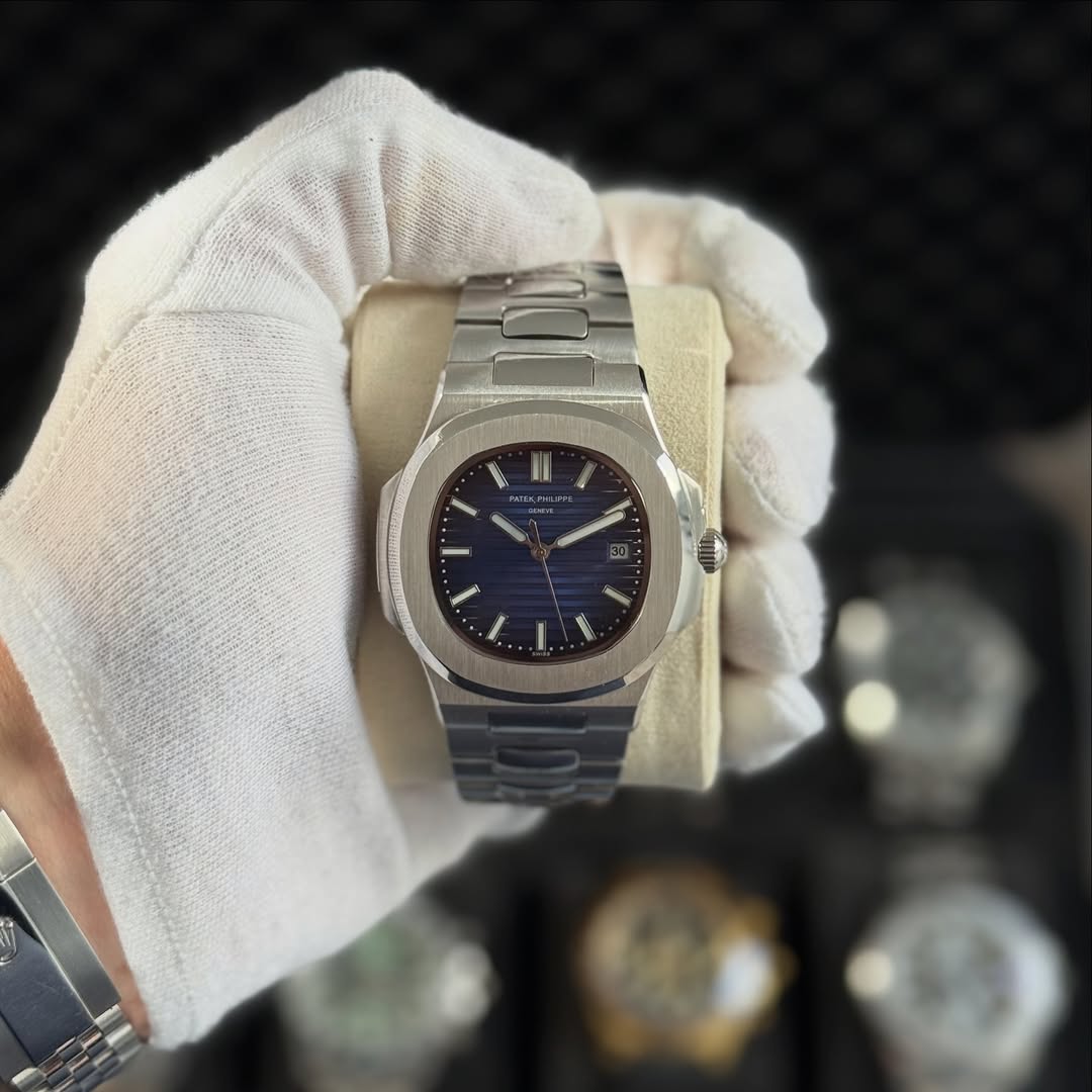 Patek Philippe Nautilus - Blue Dail